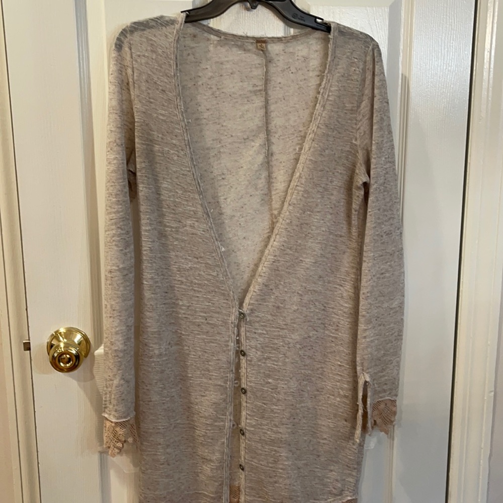 Free People button down size small